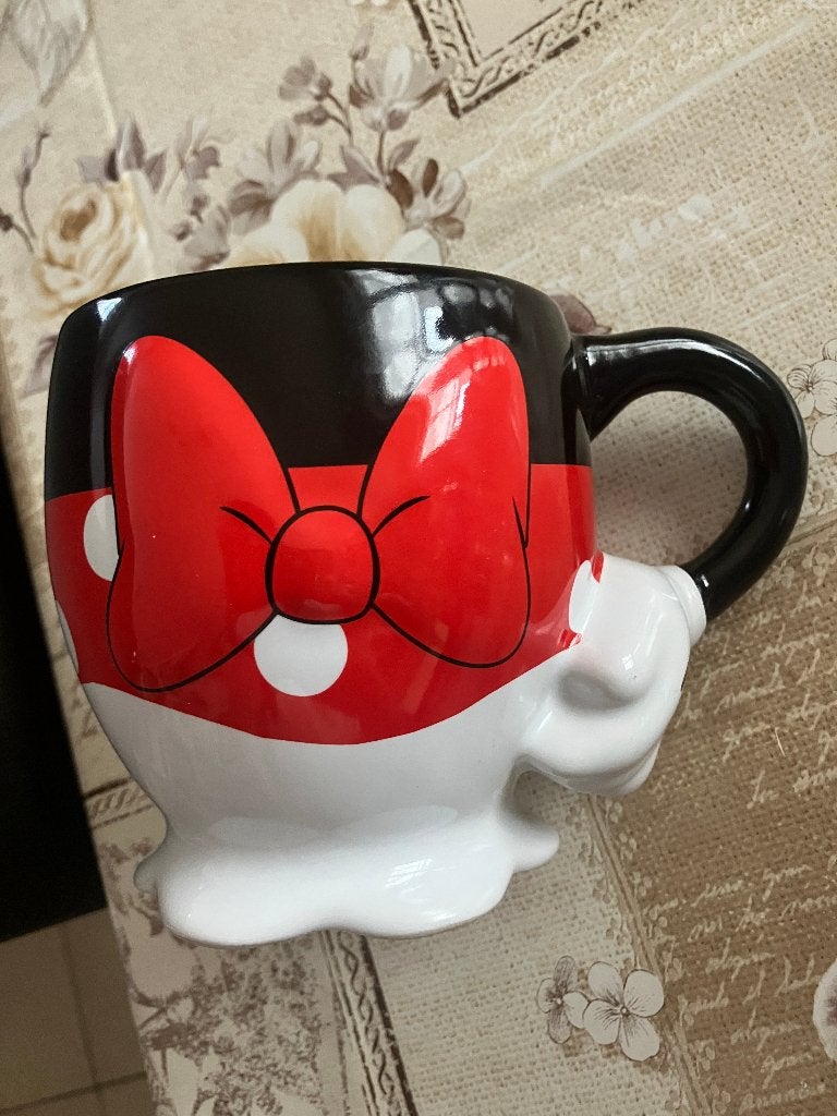 Mok Minnie Mouse - disneyland Parijs, Verzamelen, Disney, Ophalen of Verzenden, Servies