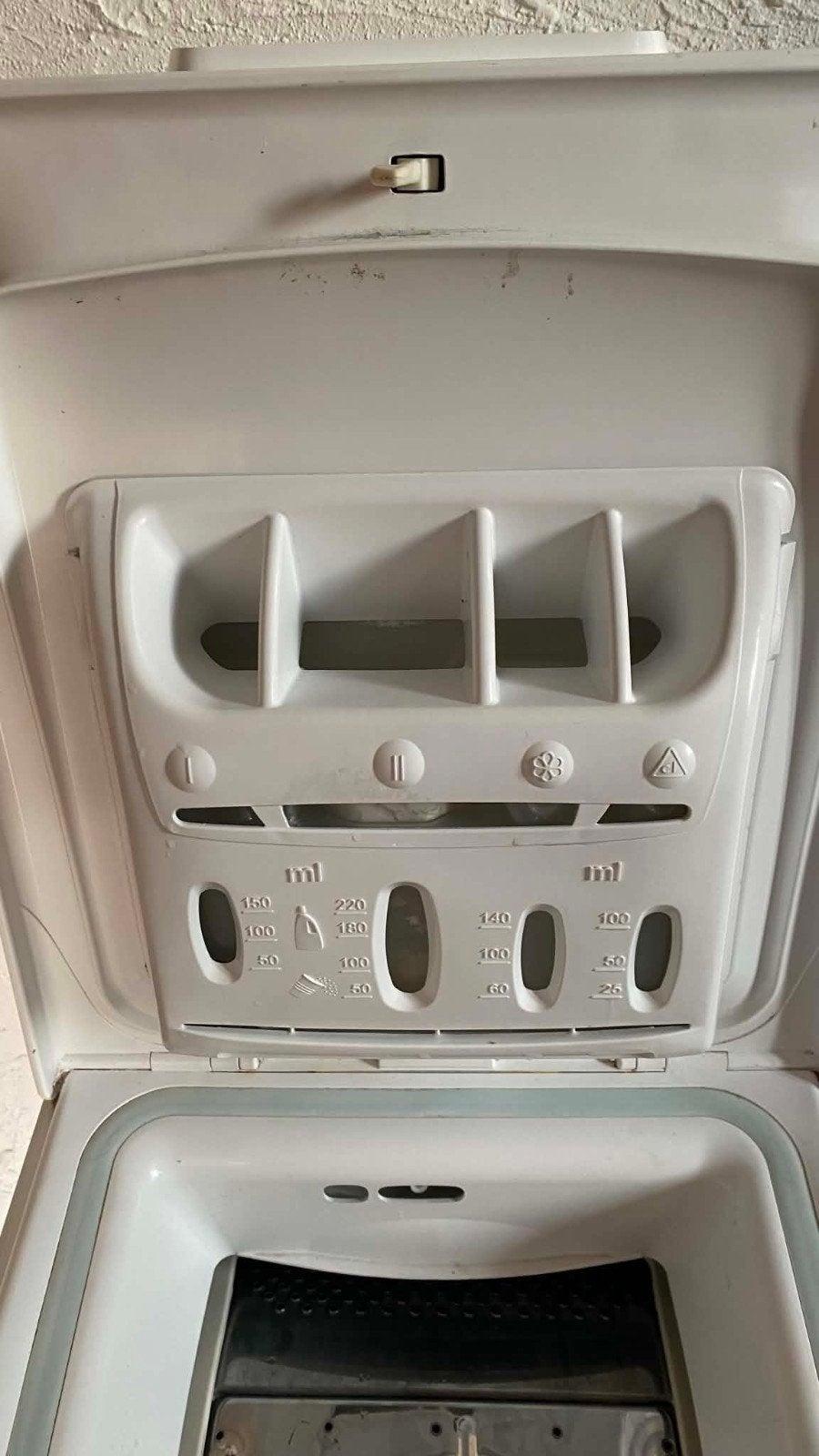 Lave linge Vedette, Electroménager, Lave-linge, 4 à 6 kg, Programme lavage à la main, Comme neuf, Enlèvement