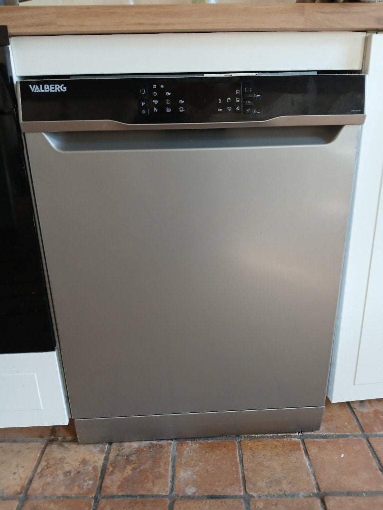 Lave-vaisselle Valberg – Classe D – Silencieux, Elektronische apparatuur, Ophalen, Gebruikt, Tussenbouw, Minder dan 10 liter