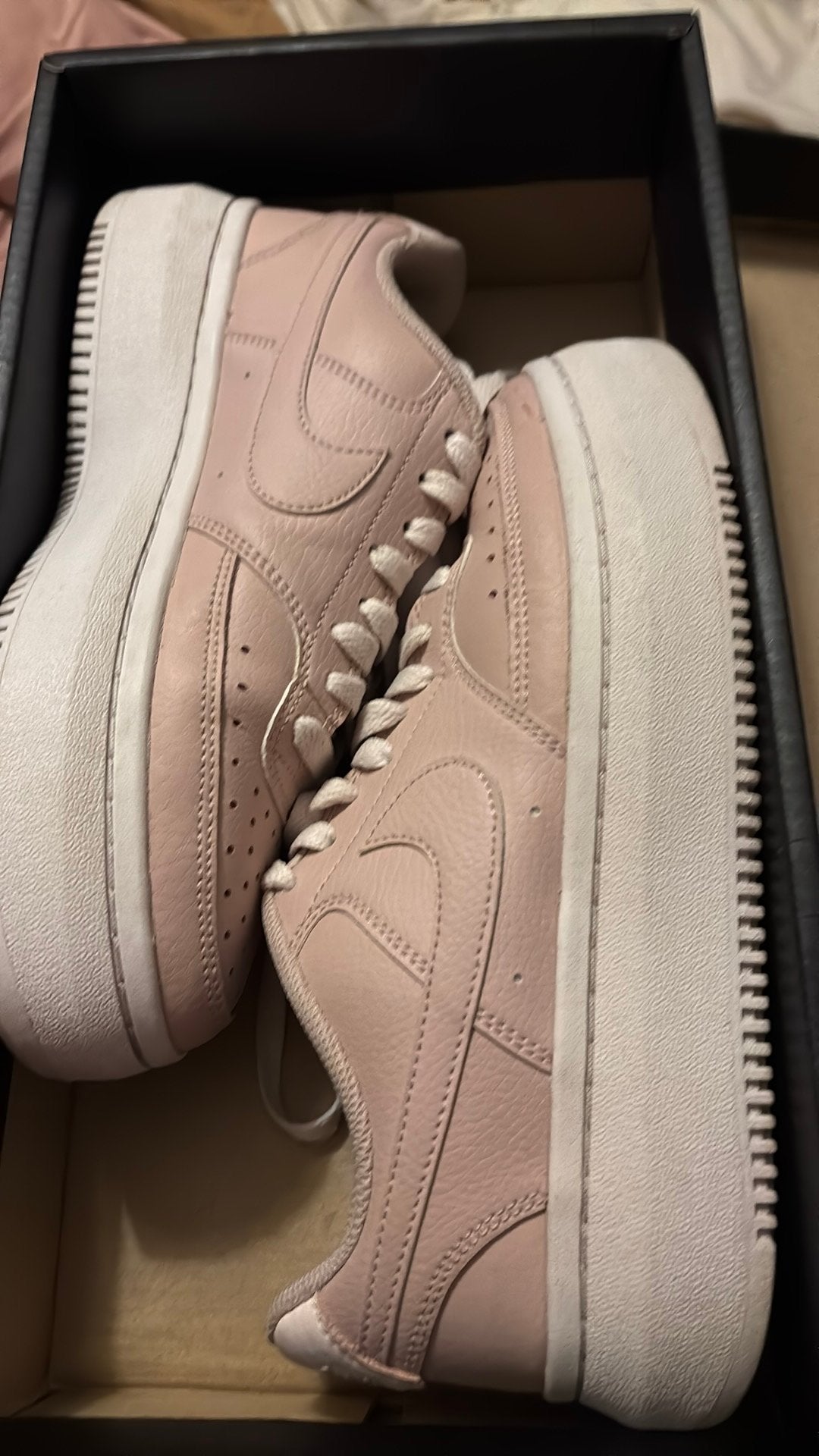 2023 Nike rose sneakers women trainer 39, Ophalen, Zo goed als nieuw, Sneakers