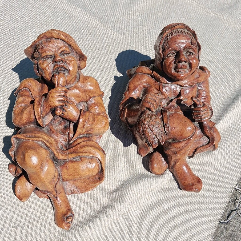 Koppel antieke gegoten beelden, Antiek en Kunst, Houtsnijwerk, Handgemaakt, Ophalen of Verzenden, 20 - 50 cm