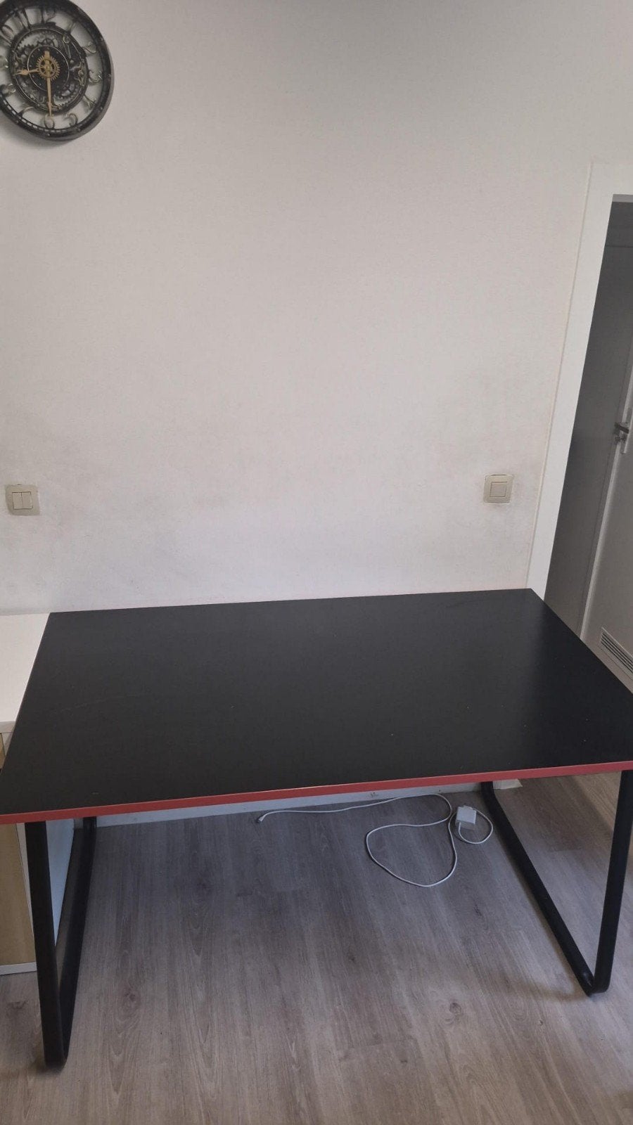 Bureau, Enlèvement, Utilisé