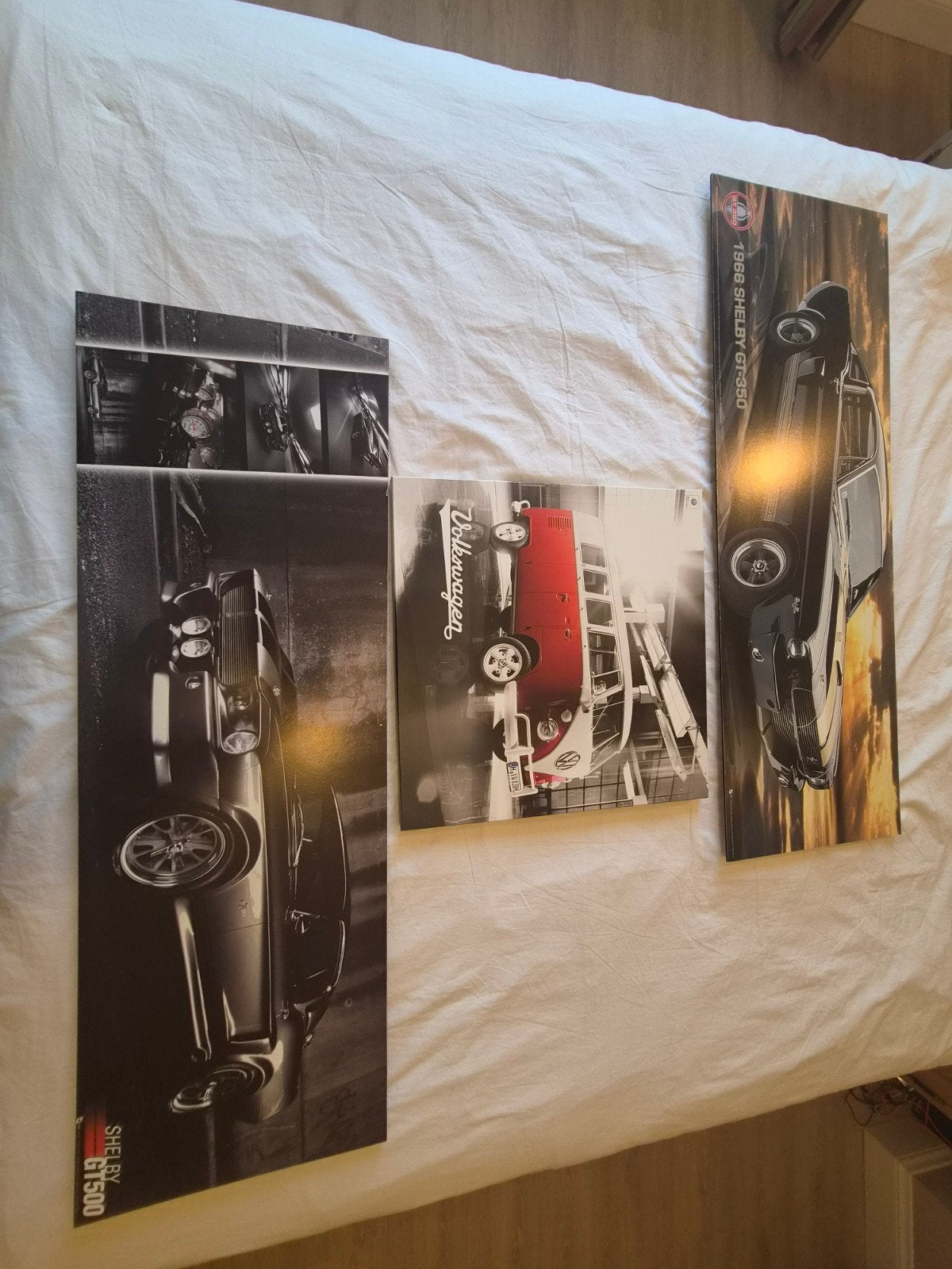 Set van 3 Stoere Auto / Oldtimer Wandposters (Mustang & VW), Enlèvement ou Envoi, Comme neuf, Photo ou Poster, 50 à 75 cm