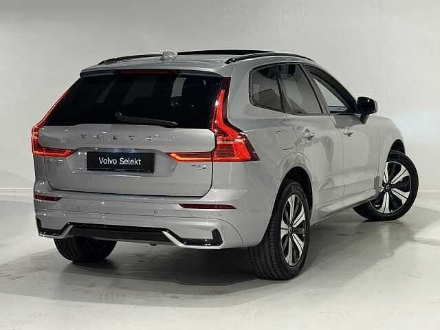 Volvo XC60 T6 Recharge Plus Dark, Auto's, Automaat, https://public.car-pass.be/vhr/94fe450c-d36d-41b2-b8d5-8baa0597713b, Euro 6