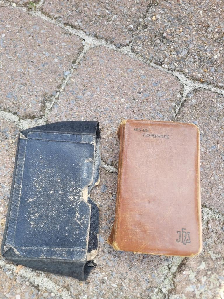 Mis-en vesperboek, Antiek en Kunst, Ophalen