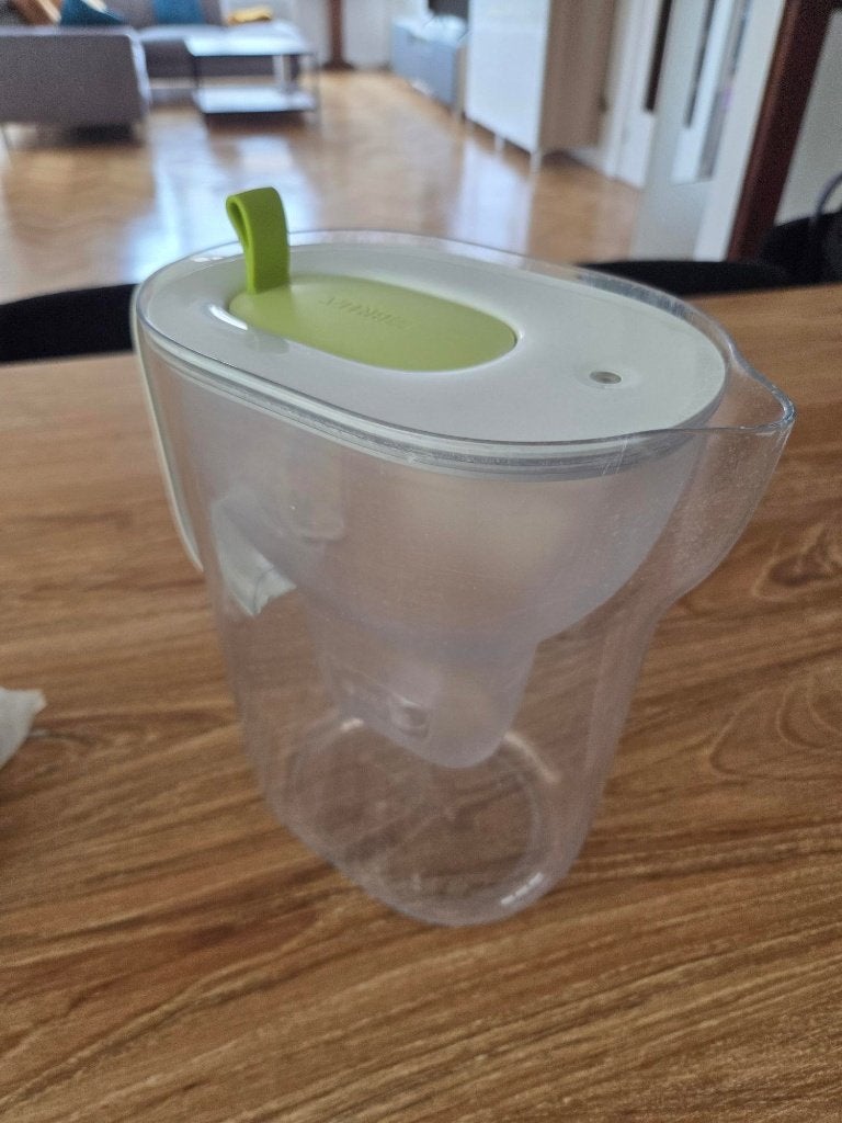 BRITA filterkan, set van twee, Elektronische apparatuur, Waterontharders, Gebruikt, Magnetische wateronthardeer, Ophalen