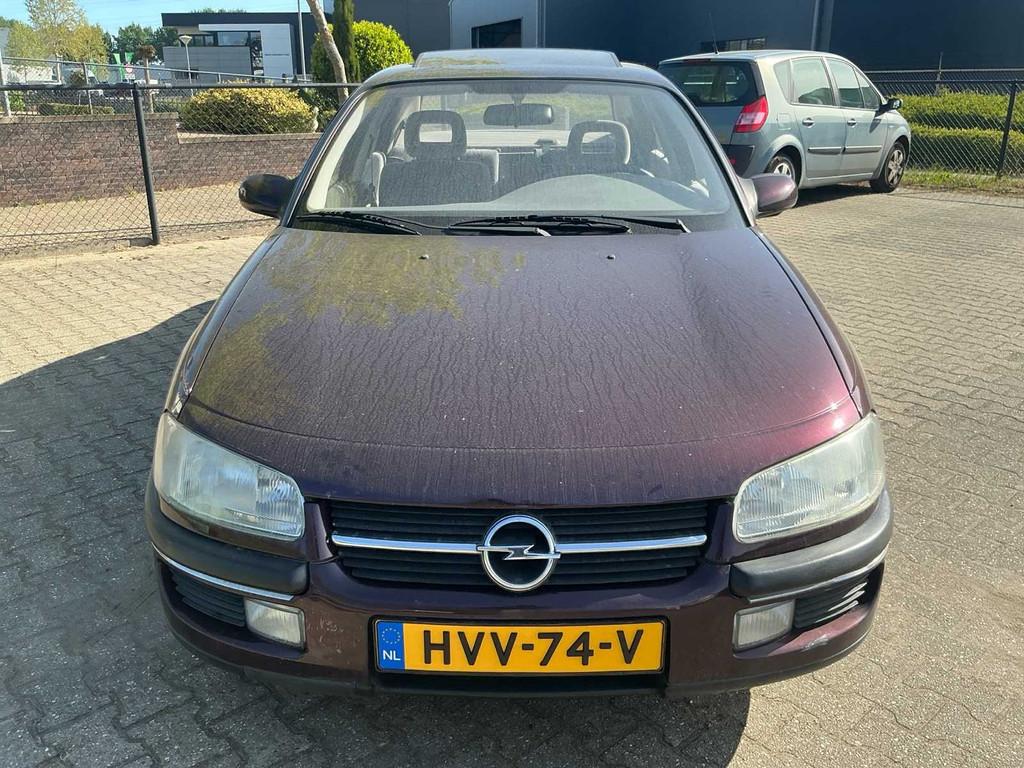 1994 Opel Omega 2.0i-16V GL Personenauto, Auto's, Automaat, Omega, Gebruikt, Bedrijf