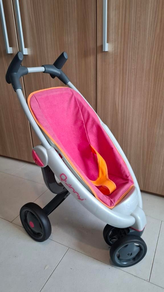Poppenwagen quinny, Ophalen