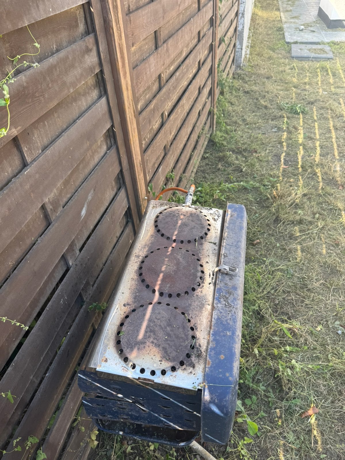 Barbecue voor mobilhome, Ophalen, Zo goed als nieuw