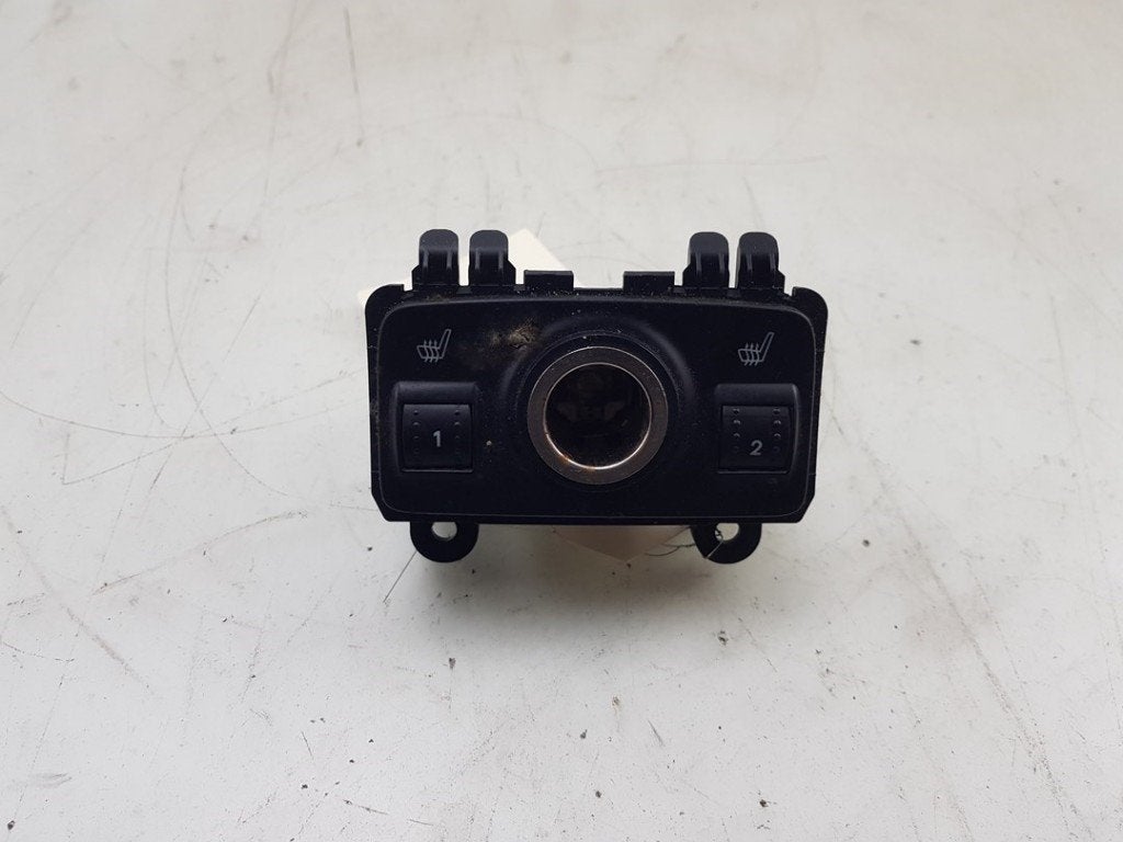 COMMUTATEUR SIEGE CHAUFFANT Ford Kuga II (DM2), Autos : Pièces & Accessoires, Dhr. J. Ham, Administratie@autoham.nl, Nijkerkerstraat 27a 27a
3821 CD  AMERSFOORT, NL