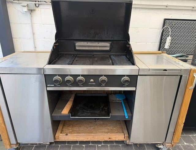 Barbecue Grandhall GTI4SB, Enlèvement, Utilisé, Grandhall