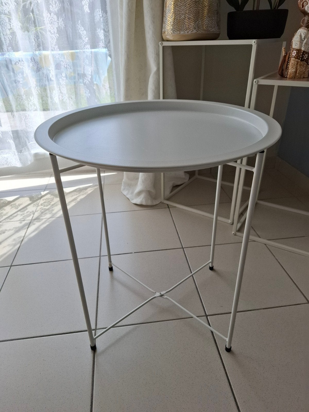 petite table impeccable Vendu, Ophalen