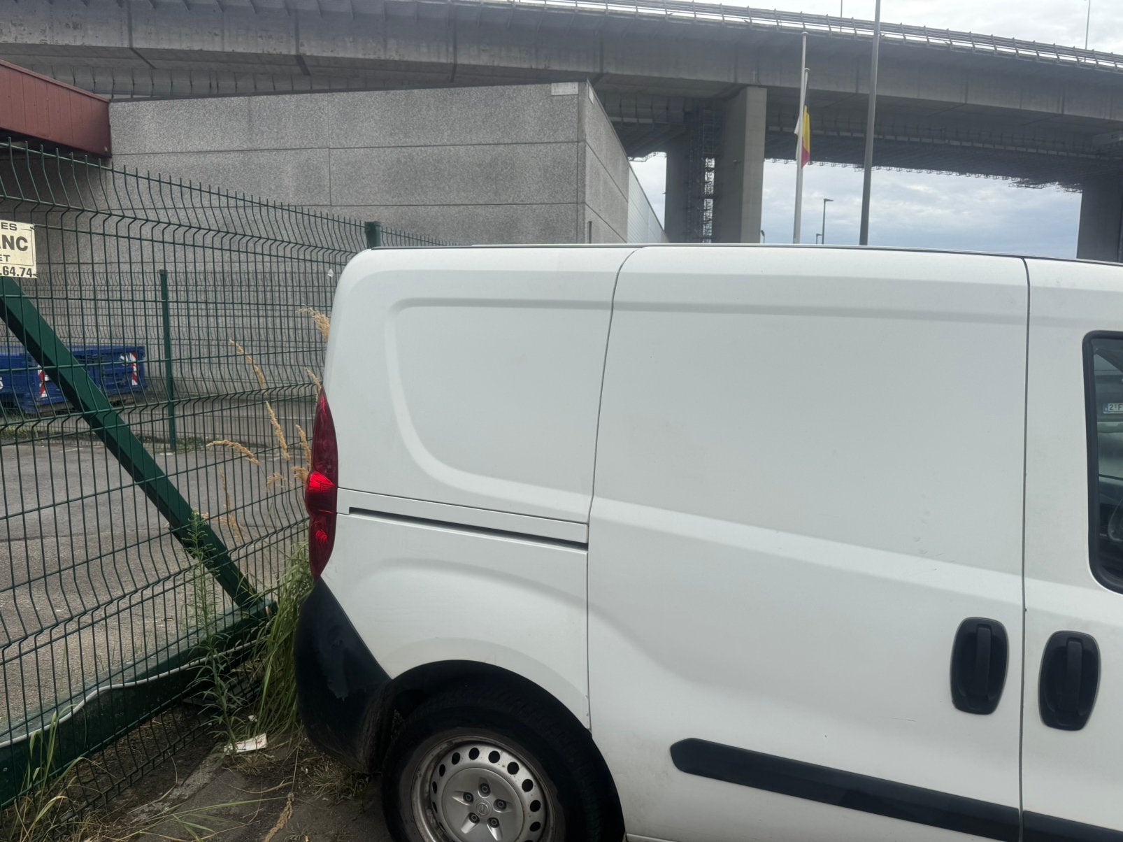 Opel Combo 1.6 CDTI Euro 6 Diesel – 2017 – 176.680 km, Voorwielaandrijving, Stof, USB, Wit