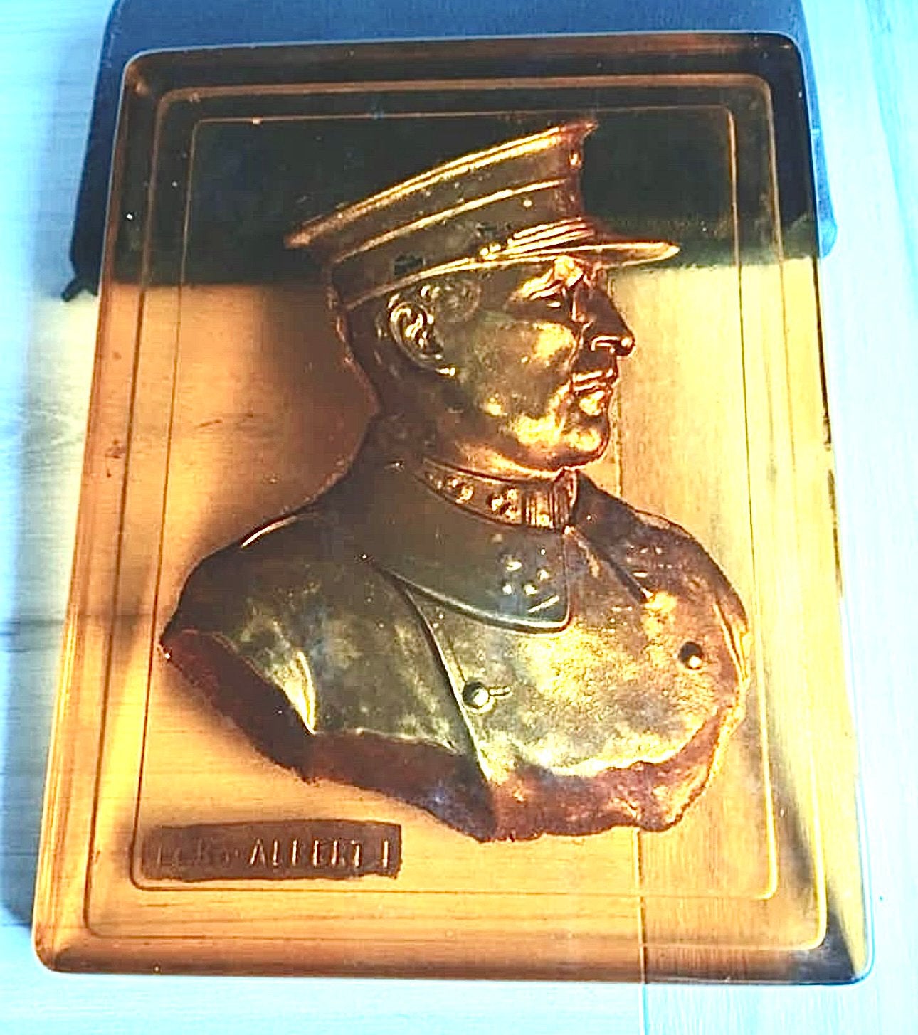 Plaque commémorative le roi Albert Ier, Enlèvement