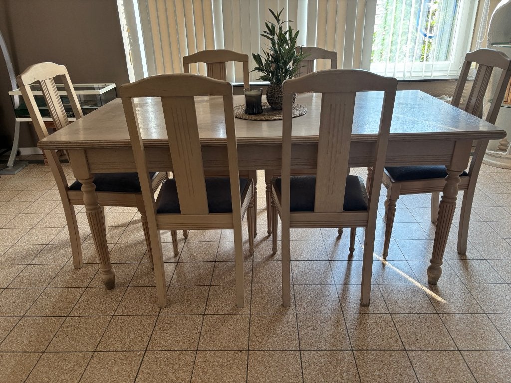 Table et chaises, Enlèvement, Utilisé, Classique, 4 à 6 chaises