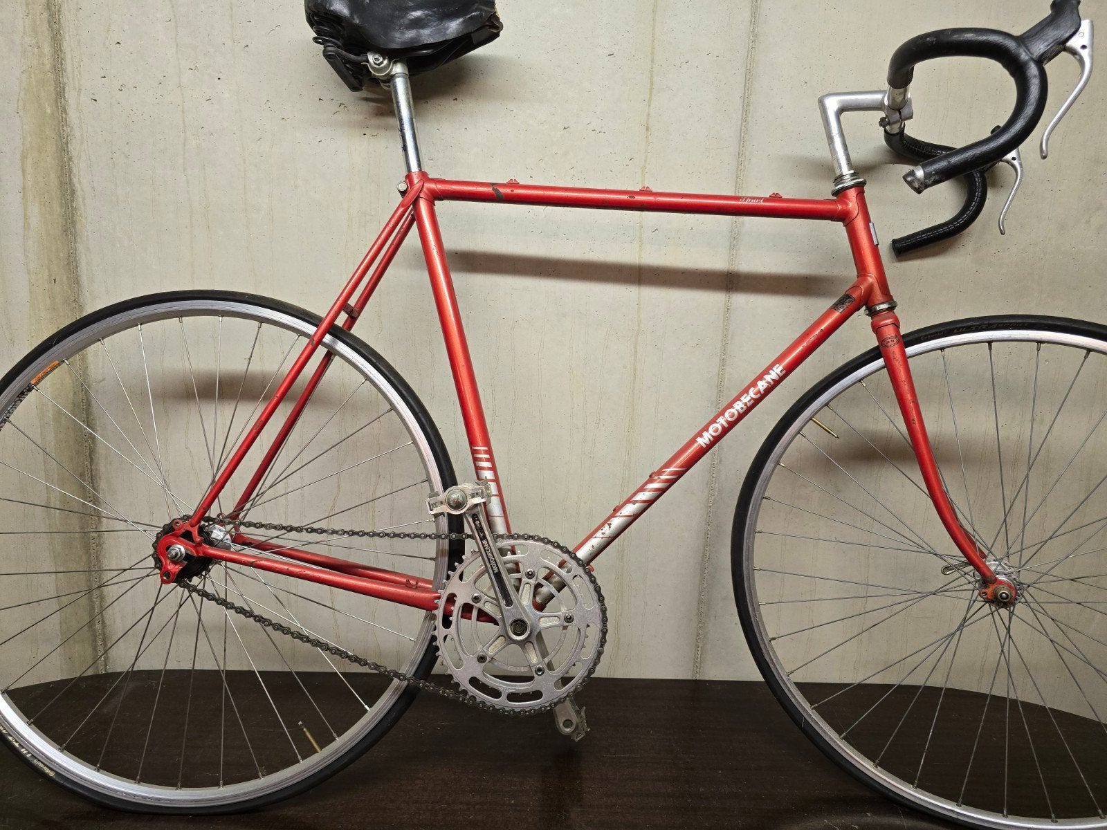 Motobecane retro koersfiets, Enlèvement