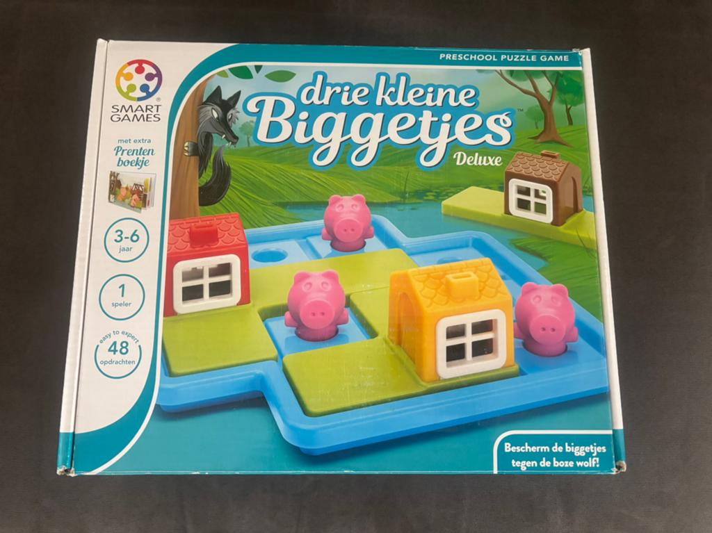Smartgame Drie kleine biggetjes Deluxe, Hobby en Vrije tijd, Gezelschapsspellen | Overige, Ophalen, Zo goed als nieuw