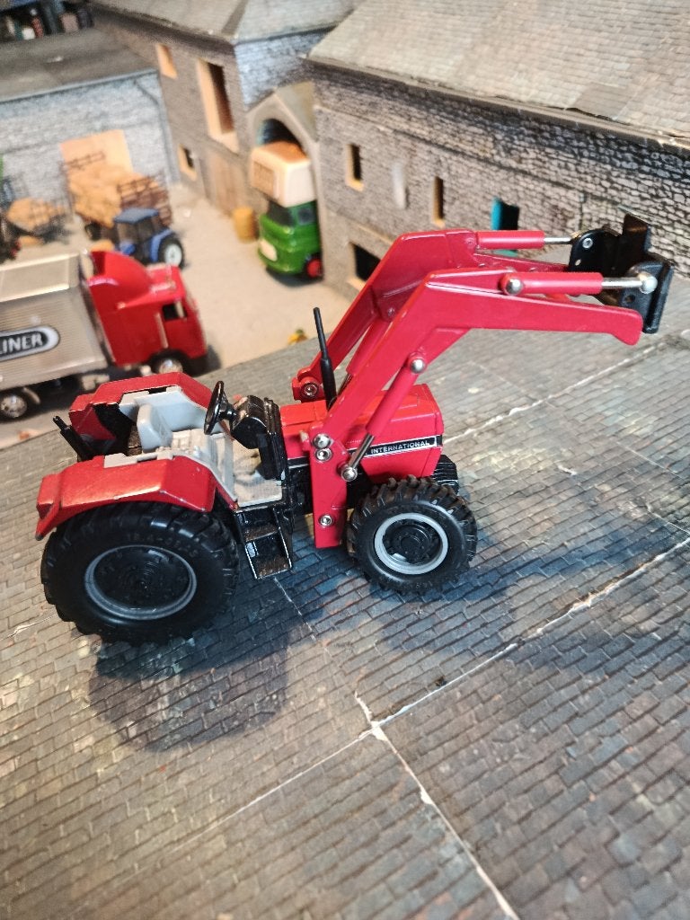Case International 956 XL Ertl avec chargeur, Hobby & Loisirs créatifs, Enlèvement ou Envoi, ERTL