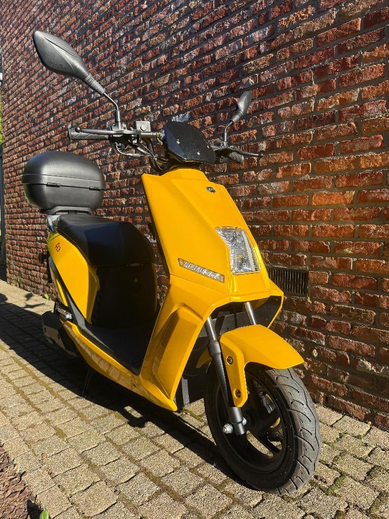 Scooter électrique Lifan E3 Deluxe classe A - Etat neuf, Vélos & Vélomoteurs, Scooters | Marques Autre, Neuf, Classe A (25 km/h)