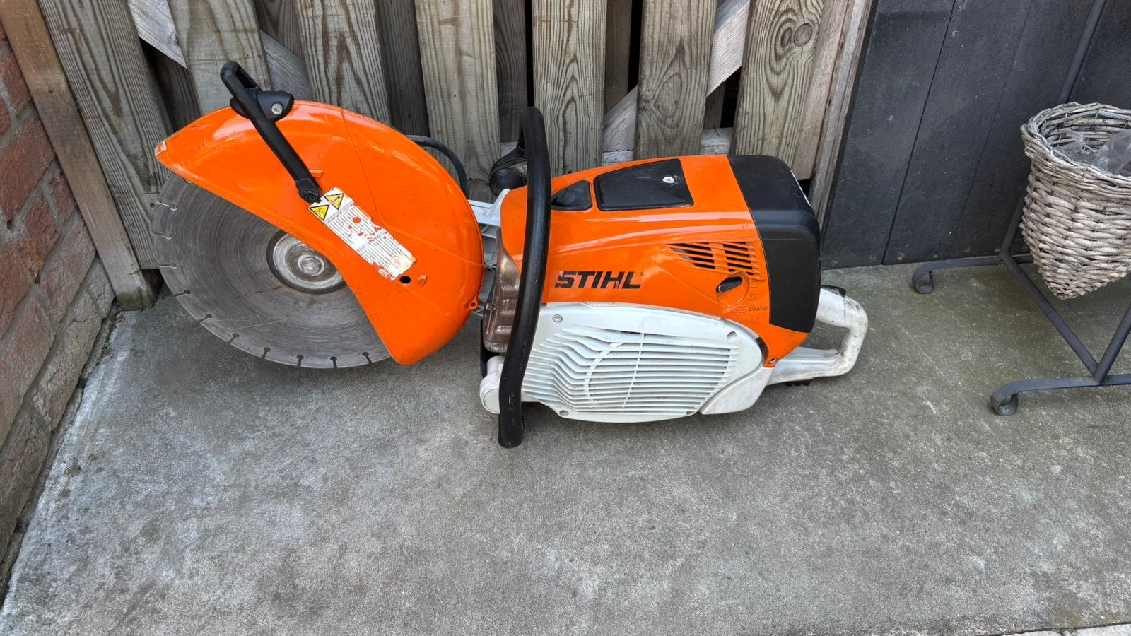 Découpeuse Stihl TS700, Enlèvement, Utilisé