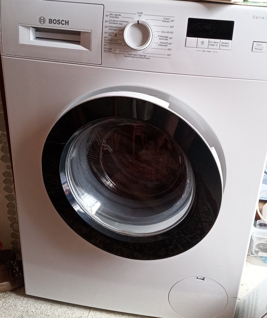 Wasmachine BOSCH - heel goede staat, Elektronische apparatuur, Wasmachines, Ophalen, Minder dan 85 cm, Zo goed als nieuw, Voorlader