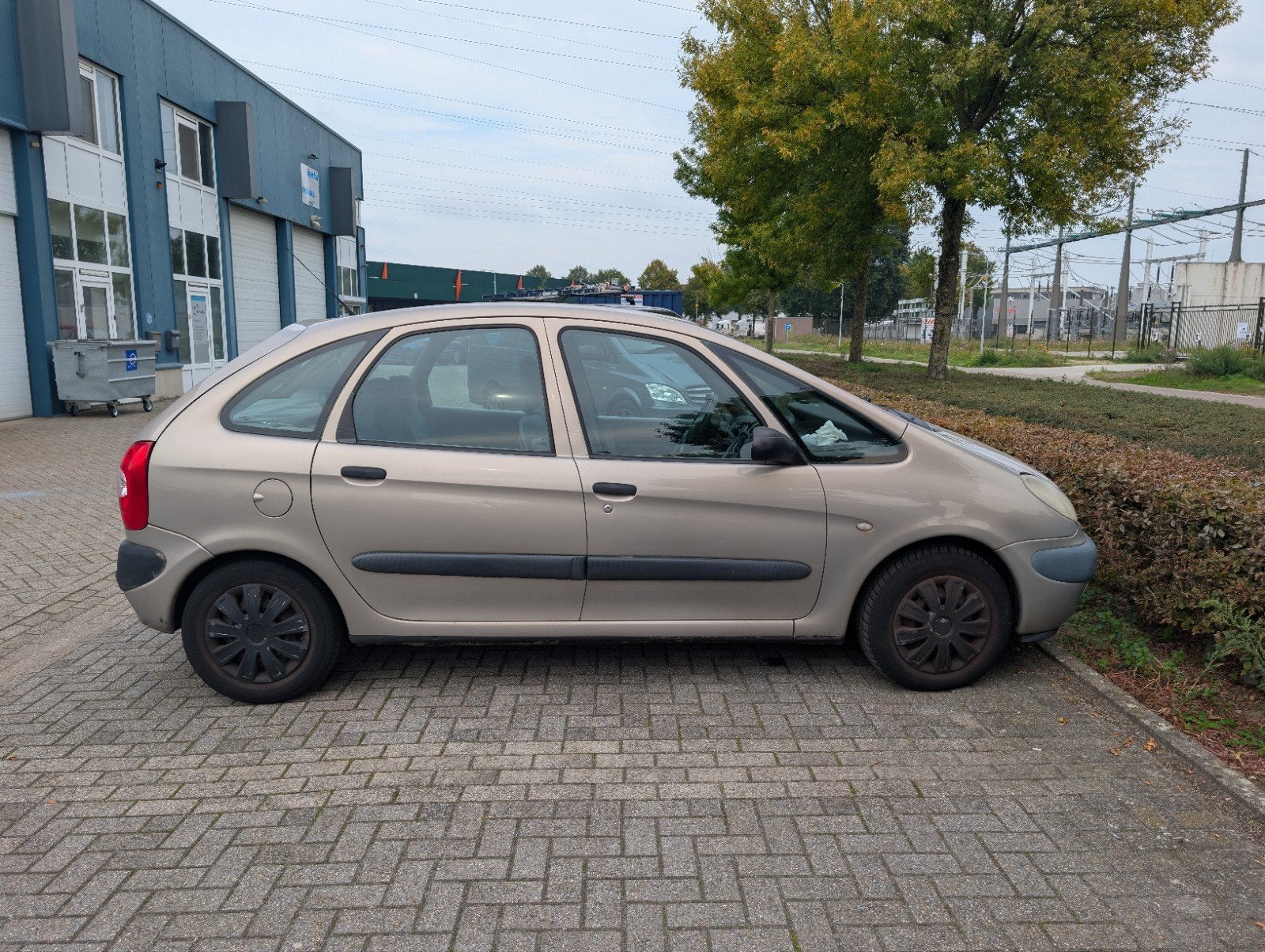Citroën Xsara Picasso Automaat 2.0i 16V Cruise Ctrl, Xsara, 700 kg, Beige, Bedrijf