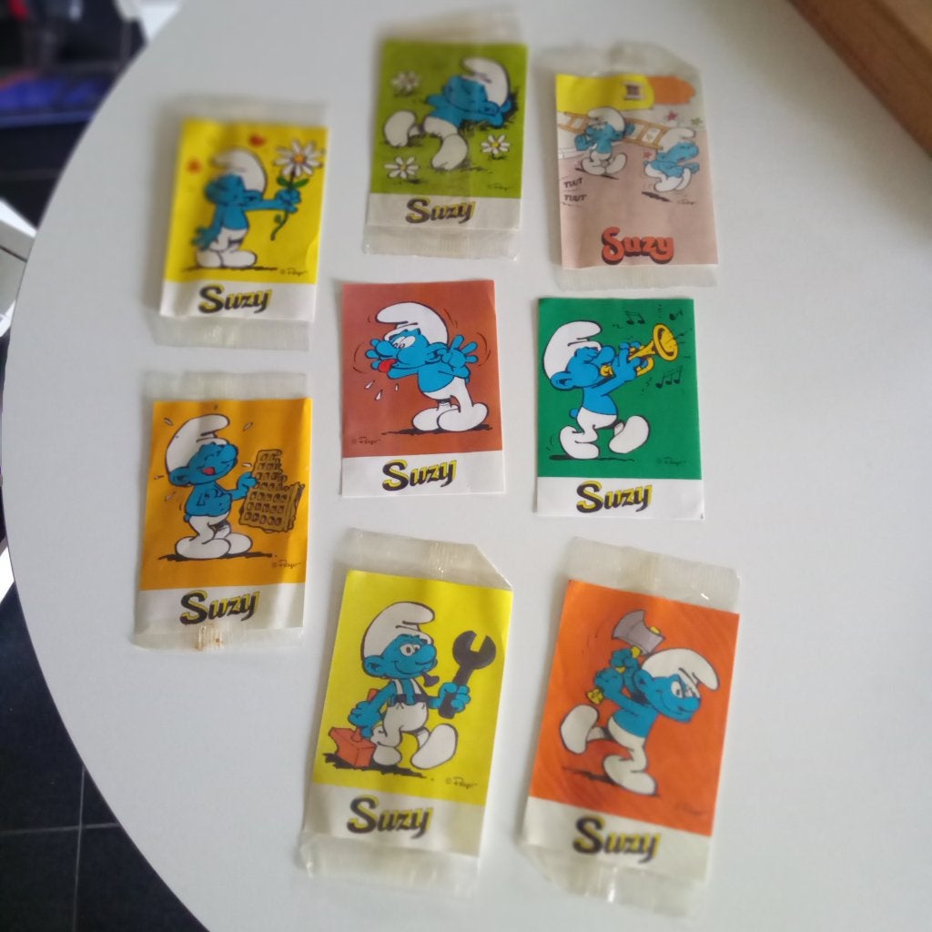 LOT SMURFEN STICKERS -SUZY-PEYO-, Verzamelen, Verzenden