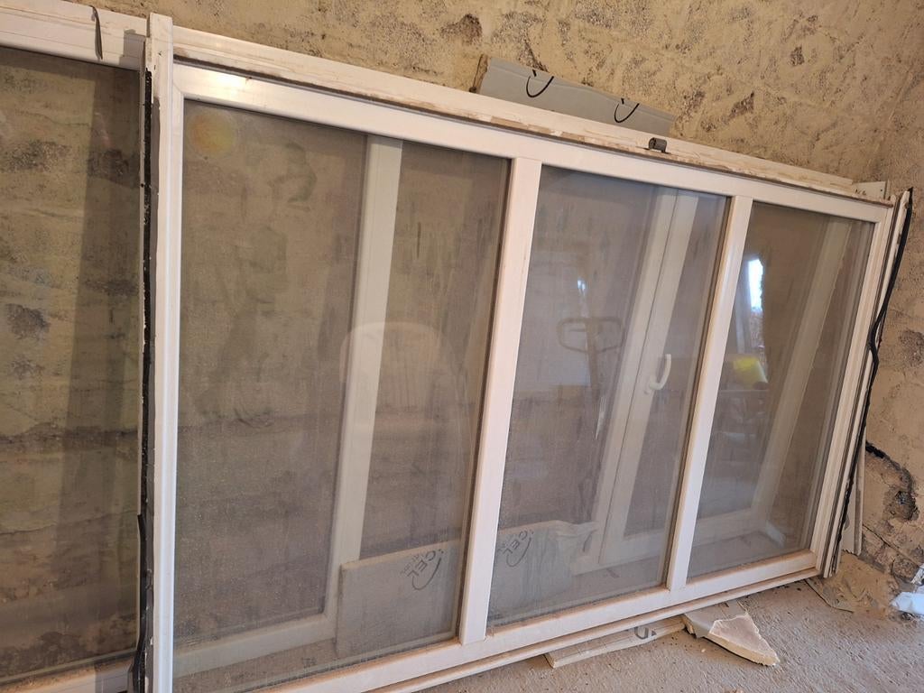 Vast raam 3 delen PVC wit 140 x 243cm, Ophalen, Gebruikt
