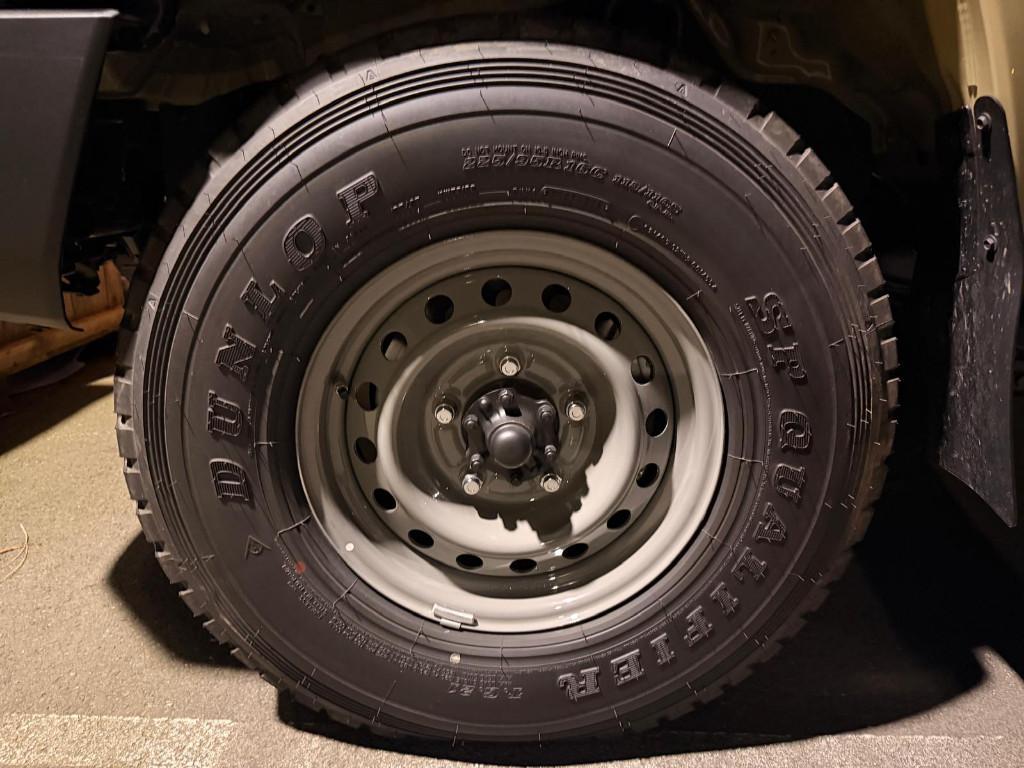 5 jantes NEUVES avec pneus TOYOTA LAND CRUISER 225/95R16, Autos : Pièces & Accessoires, Neuf, Enlèvement ou Envoi, 16 pouces, Pneu(s)