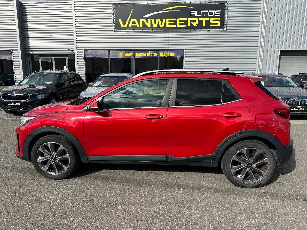 Kia Stonic, 1.4 benzine, 52.000 km. CARPLAY-ANDROID, Auto's, Voorwielaandrijving, Dealer onderhouden, Euro 6, Bedrijf