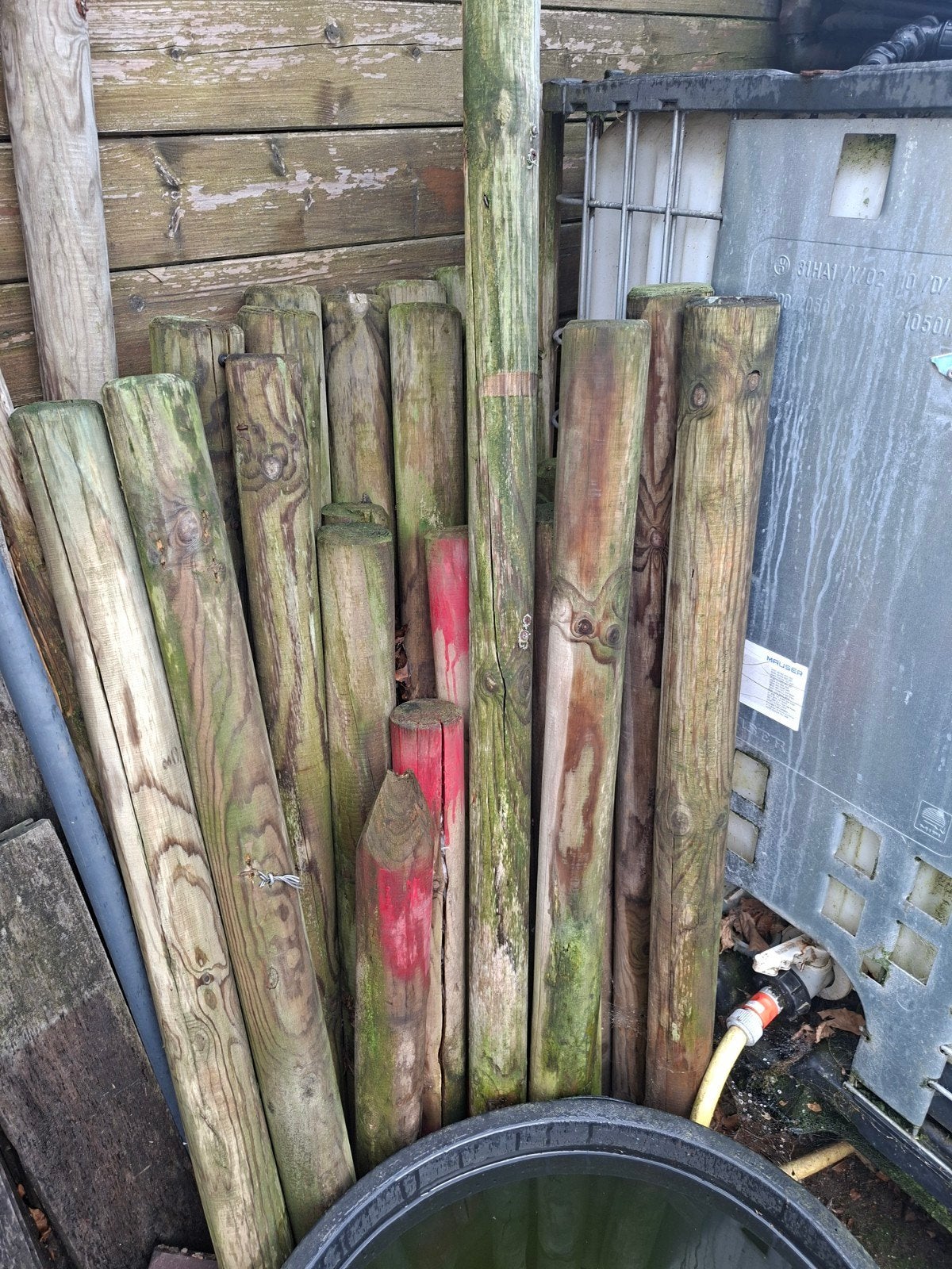 Te koop: ronde palen., Enlèvement, Utilisé, Bois