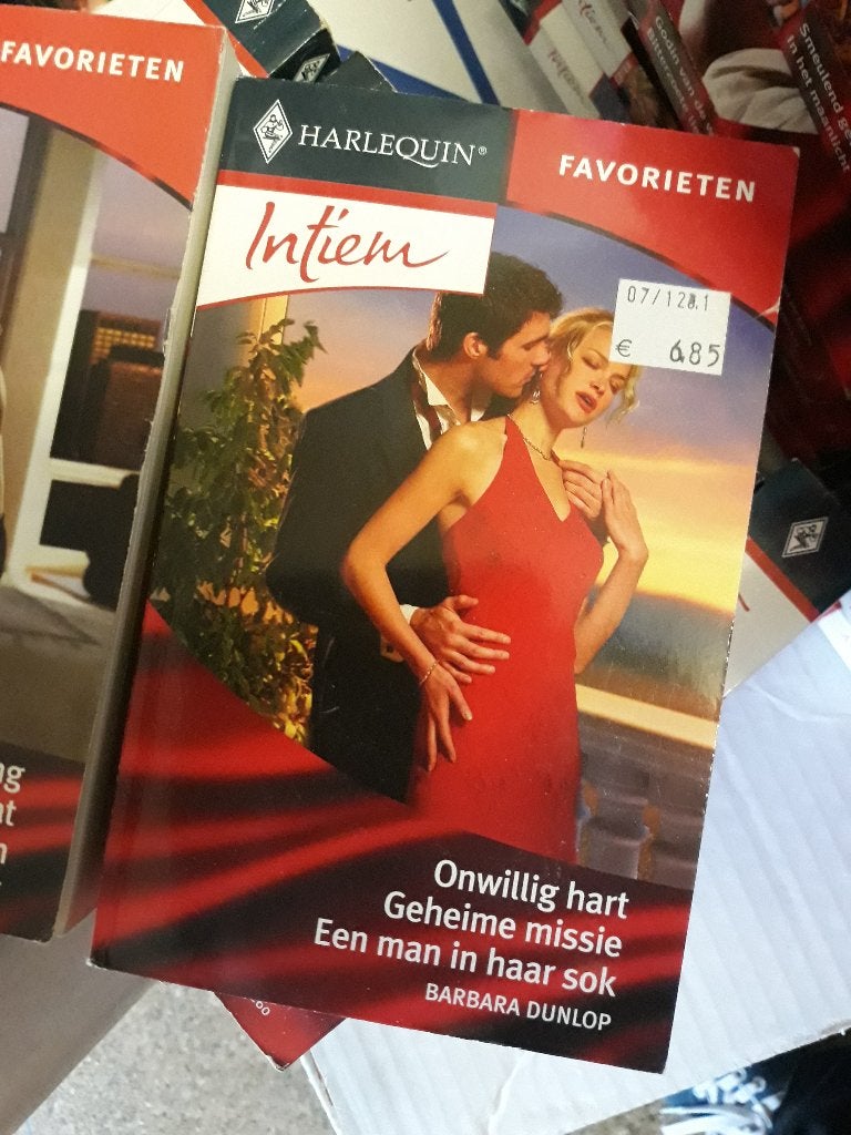 Harlequin intiem - Favorieten (3 verhalen), Boeken, Ophalen of Verzenden, Gelezen