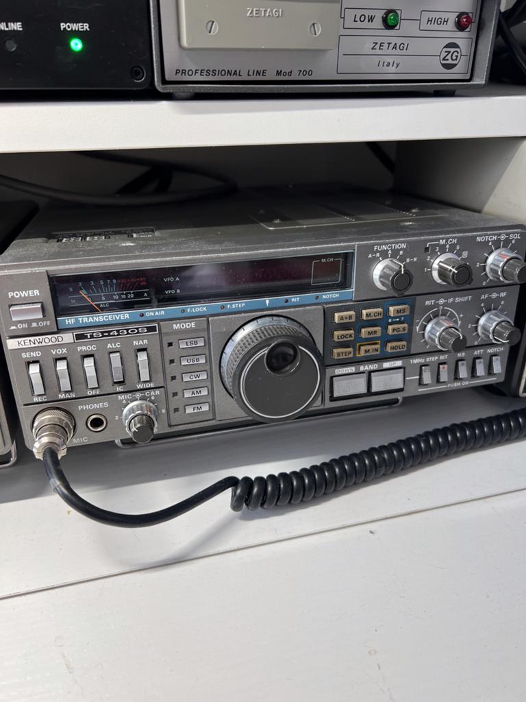 Kenwood TS430, Telecommunicatie, Zenders en Ontvangers, Ophalen, Zo goed als nieuw