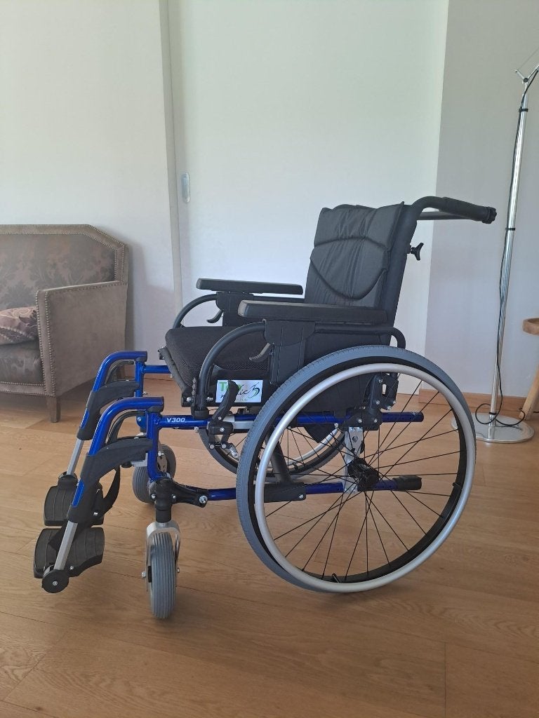 Chaise roulante Vermeiren V300, Divers, Chaises roulantes, Enlèvement, Neuf, Fauteuil roulant manuel