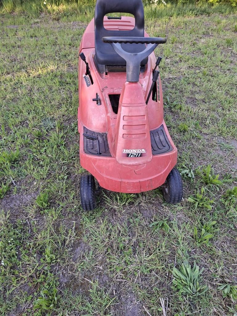 Honda 1211 Zitmaaier - Goed onderhouden, Jardin & Terrasse, Tondeuses autoportées, Enlèvement, Bac de ramassage