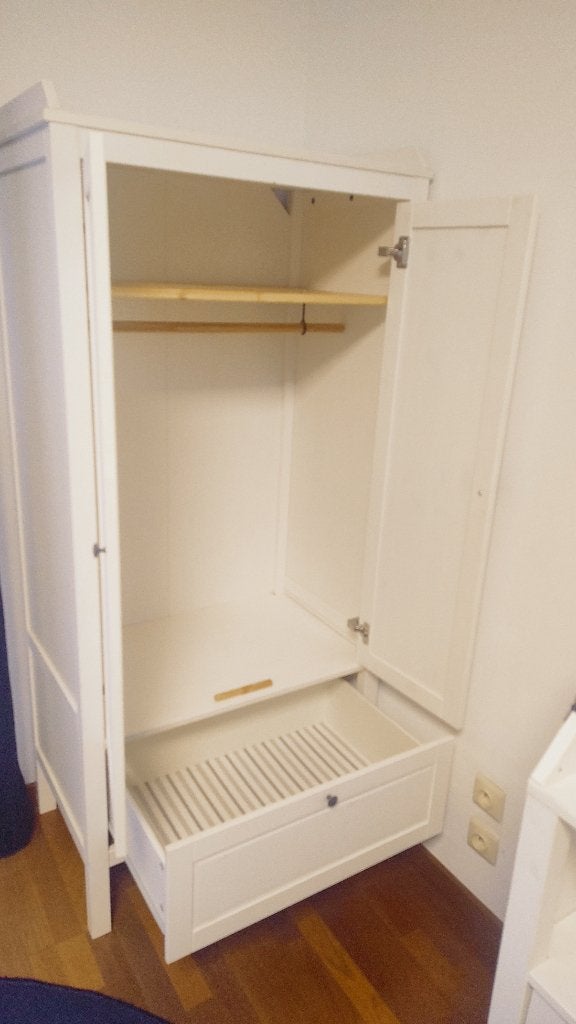 Kleerkast en commode Sundvik, Ophalen, Kast, 50 tot 70 cm, 105 cm of meer