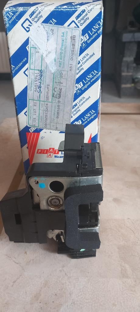 Serrure de porte Avant Droite Fiat Doblo original 46815961, Verzenden, Nieuw, Fiat