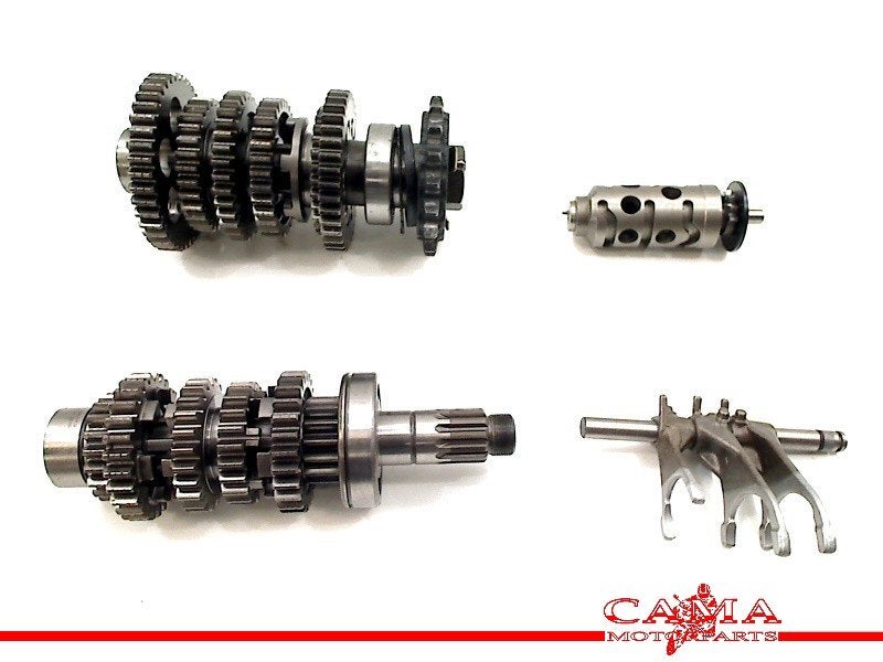 VERSNELLINGSBAK Speed Triple 900 T509 1997-1998 (T509 885i), Dhr. S. di Majo, Gebruikt, Info@cama-motorparts.nl, P.J. Troelstraweg 8 8
3144 CX  MAASSLUIS, NL