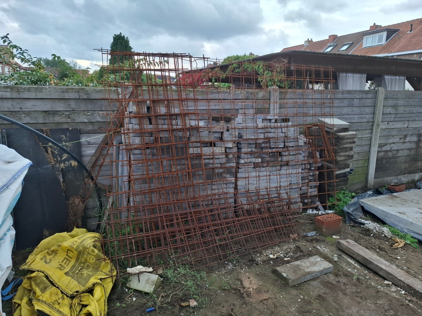 ijzer netten . wapenings netten 6mm 150mm + overschot 8mm, Ophalen, IJzer