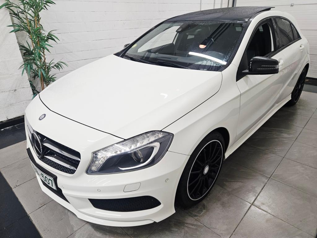 MERCEDES-BENZ A180D AMG AUTOMAAT 1E EIGENAAR, Automaat, Diesel, Particulier, Onderhoudsboekje