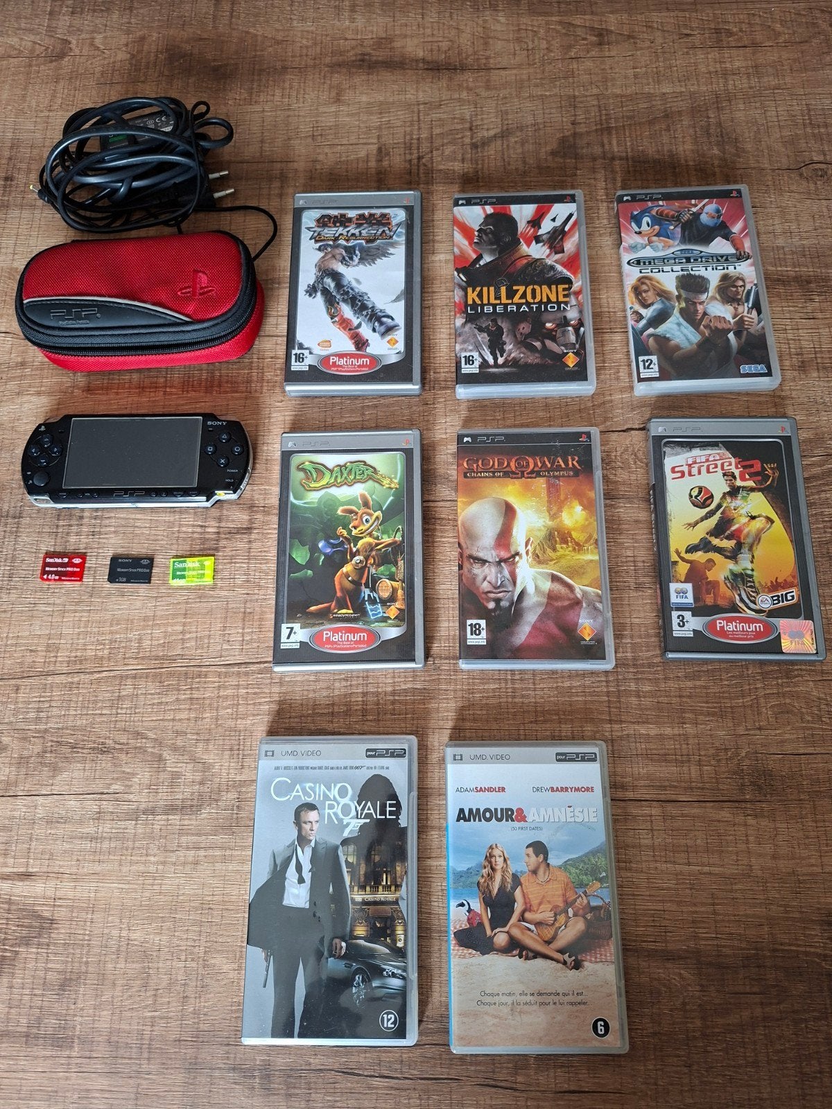 Psp très bon état à vendre + jeux complets, Consoles de jeu & Jeux vidéo, Consoles de jeu | Sony PSP, Enlèvement, PSP, Avec jeux