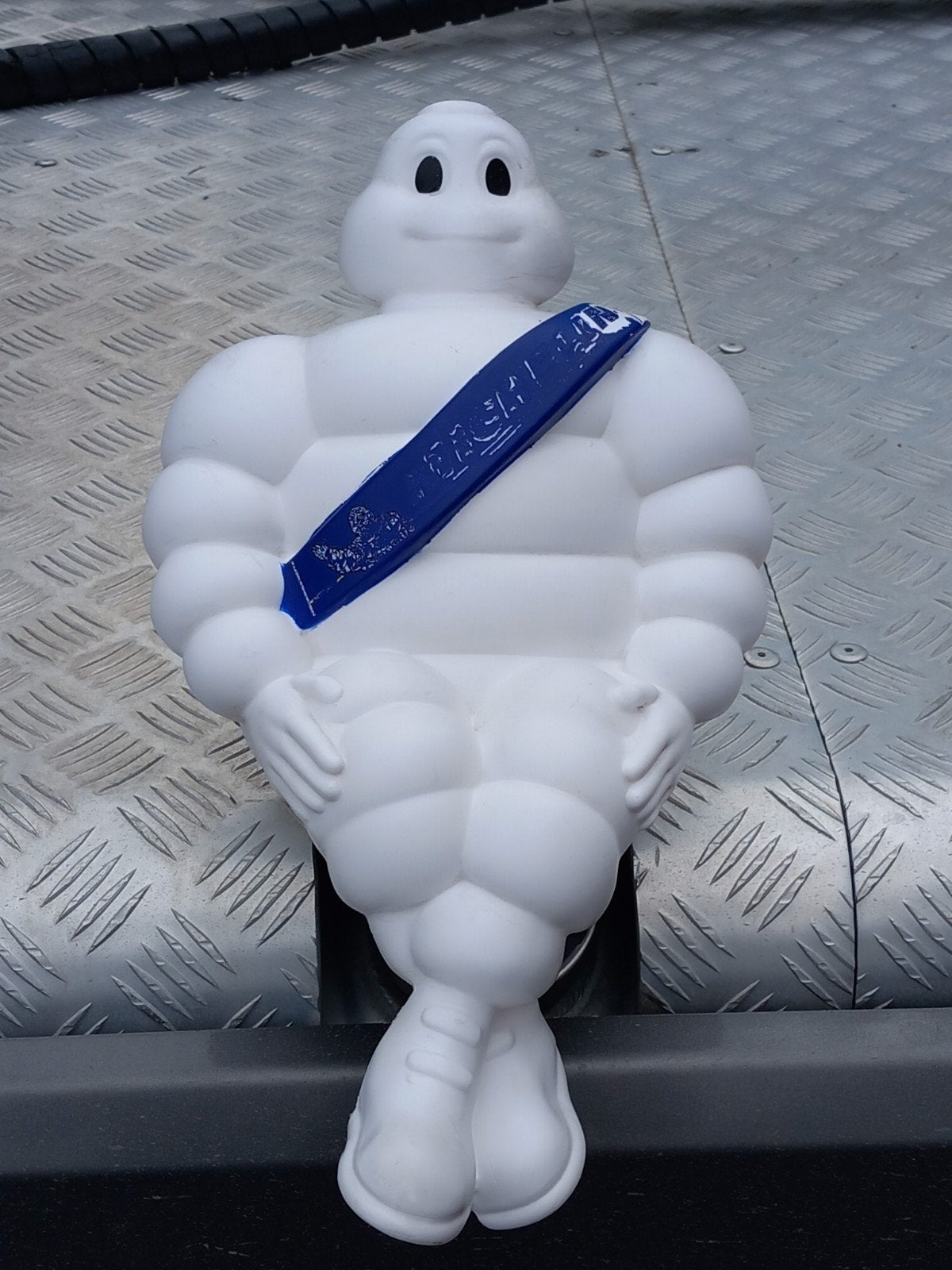 Michelin pop, Ophalen