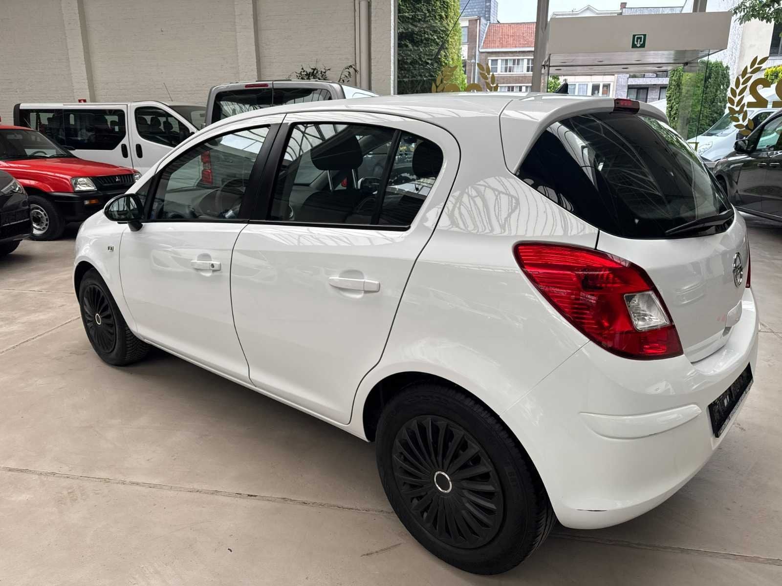 Opel Corsa 2013 - 63,297 km - 1er propriétaire, Euro 5, Achat, Entreprise, Boîte manuelle