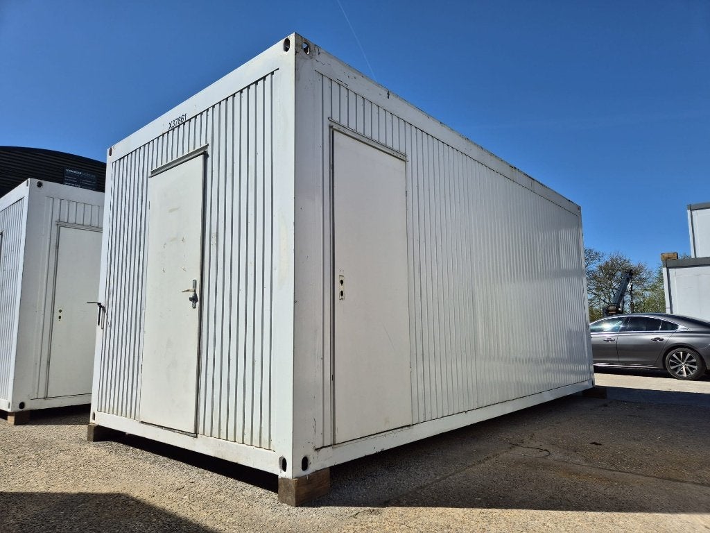 Kantoorunit / bouwkeet / schaftkeet / woonunit 6x3m, Doe-het-zelf en Bouw, Verzenden, Overige typen, Zo goed als nieuw, 15 m² of meer