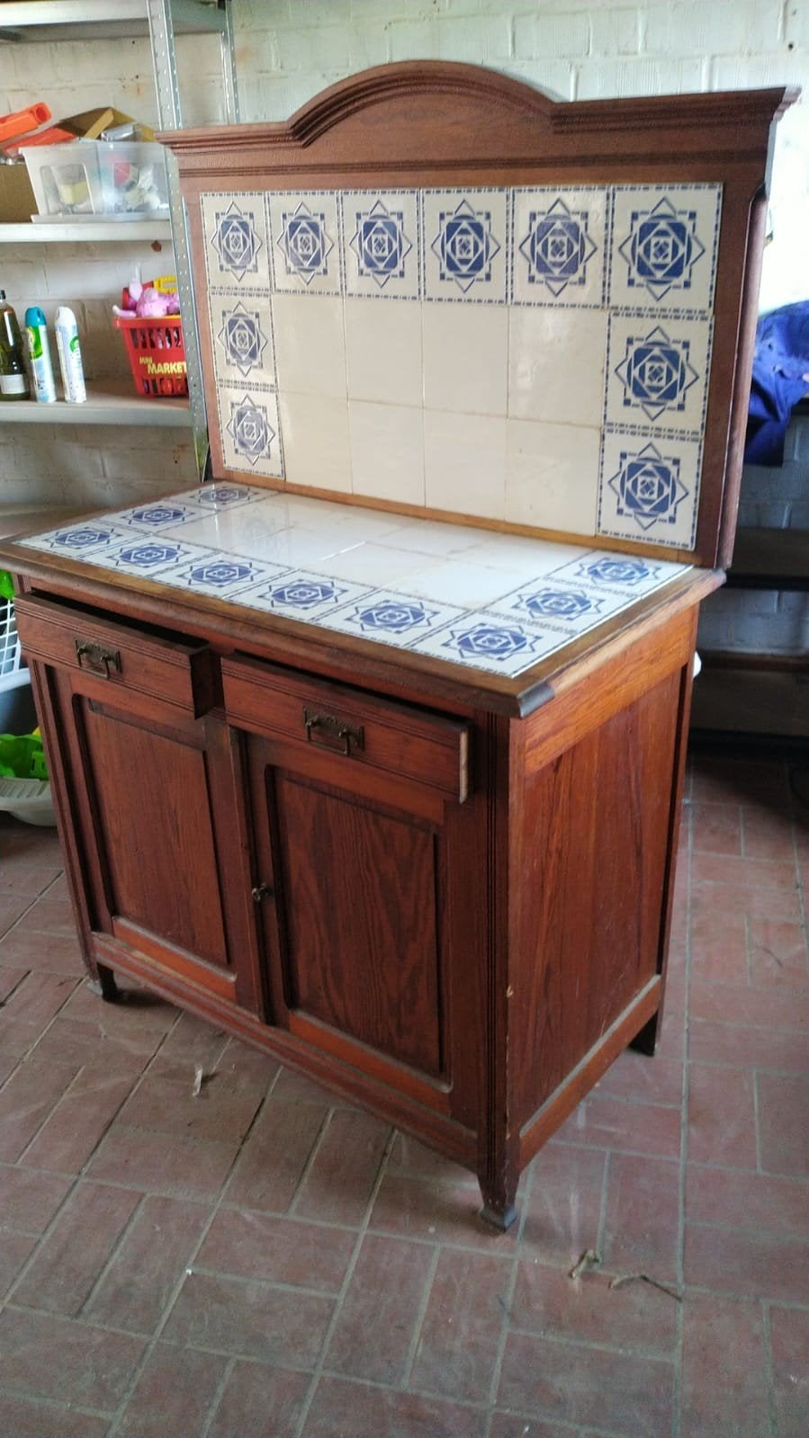 Prachtige Antieke Toilettafel / Keukenkast met Blauw-Witte T, Ophalen
