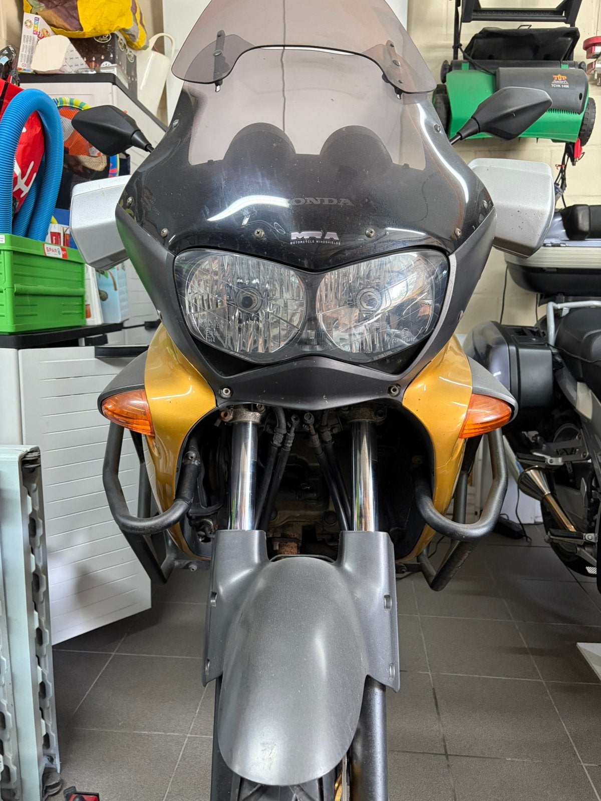 Honda varadero 1000XL de 1999, Permis Moto A, Entreprise, Autre, Manuelle