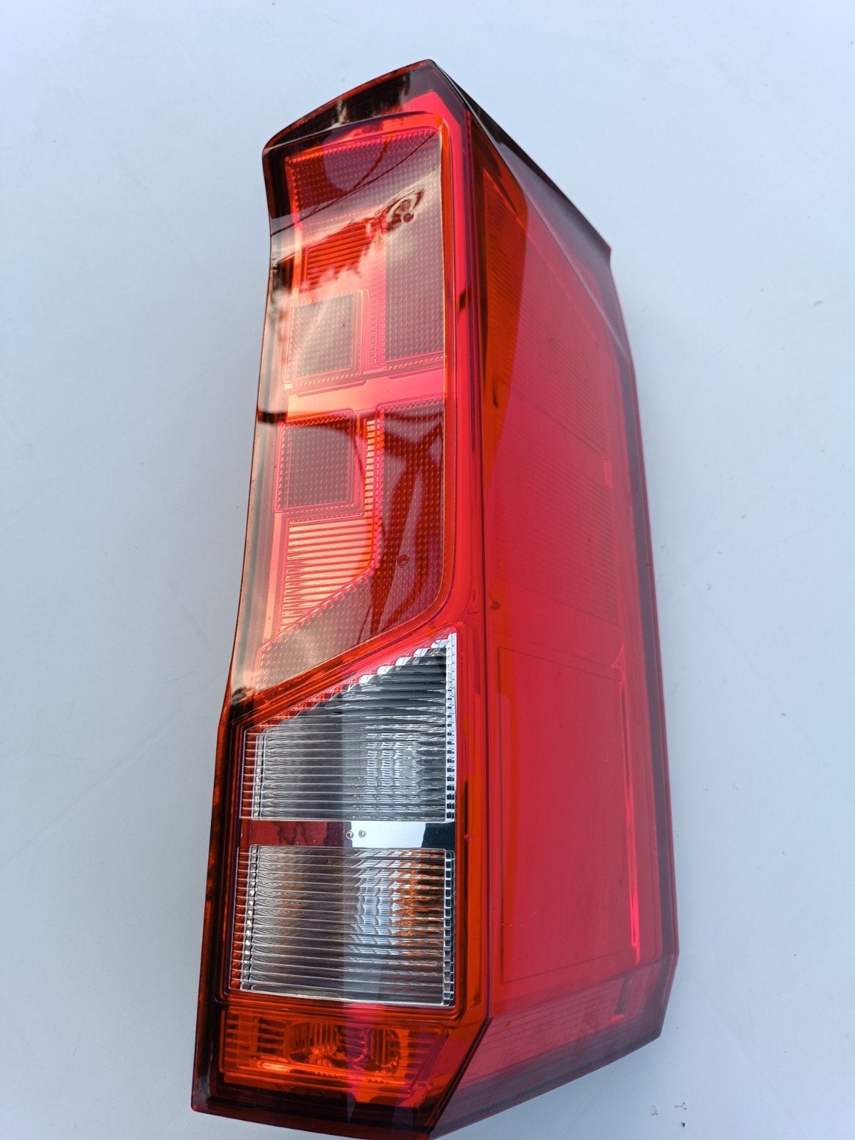 Feu arrière droit Volkswagen Crafter, original 7C0945096J, Autos : Pièces & Accessoires, Éclairage, Enlèvement, Volkswagen