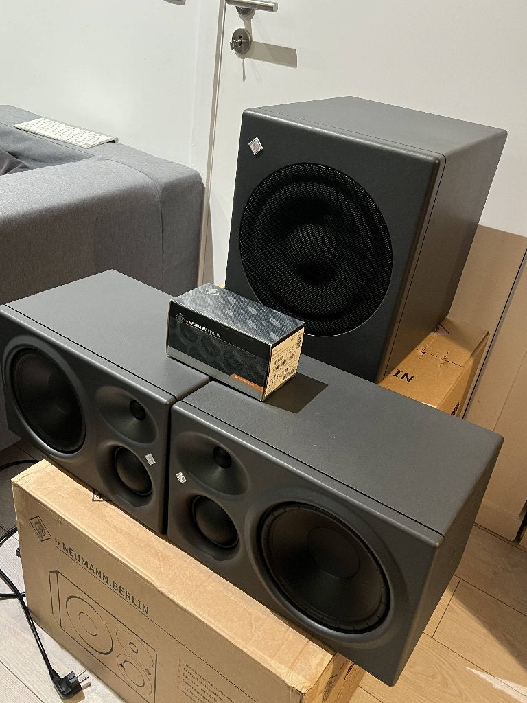Kit complet Neumann KH 310 + KH 750 DSP + MA-1, TV, Hi-fi & Vidéo, Enceintes, Comme neuf, Moniteur de studio, 150 watts ou plus