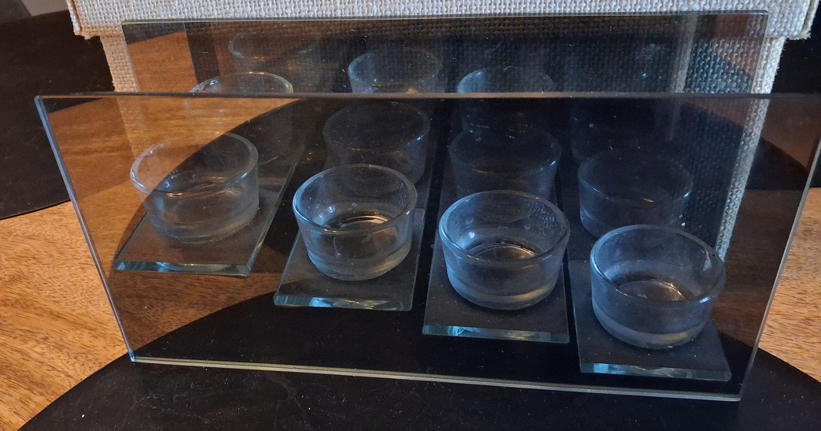 Glazen theelichthouder met 4 glaasjes, Huis en Inrichting, Woonaccessoires | Kandelaars en Kaarsen, Ophalen