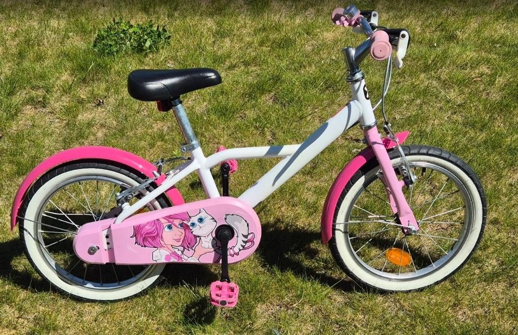 Vélo enfant 16 pouces B’Twin 500 Docto Girl – Très bon état, Fietsen en Brommers, Fietsen | Kinderfietsjes, Ophalen, Zijwieltjes